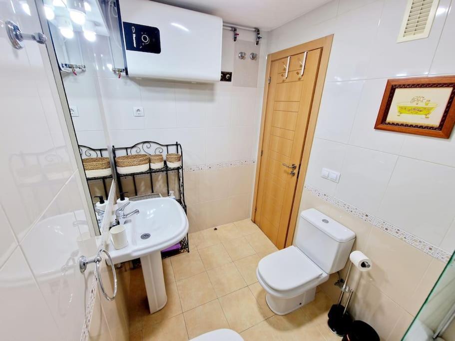 Alcantara Tower 2 Bedrooms Fuengirola Bagian luar foto