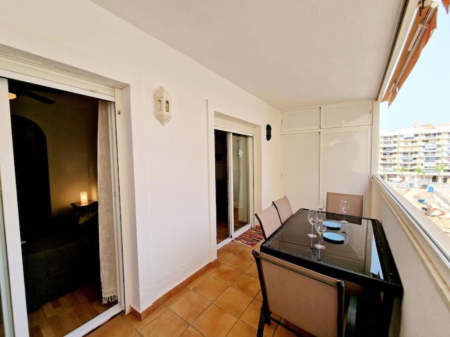 Alcantara Tower 2 Bedrooms Fuengirola Bagian luar foto