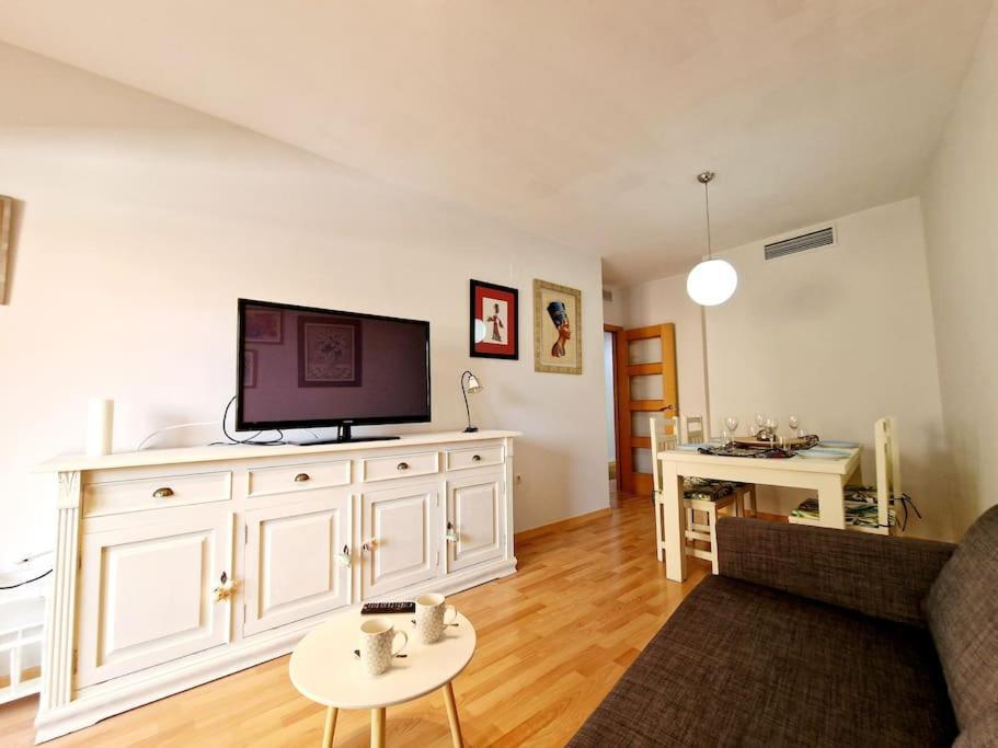Alcantara Tower 2 Bedrooms Fuengirola Bagian luar foto
