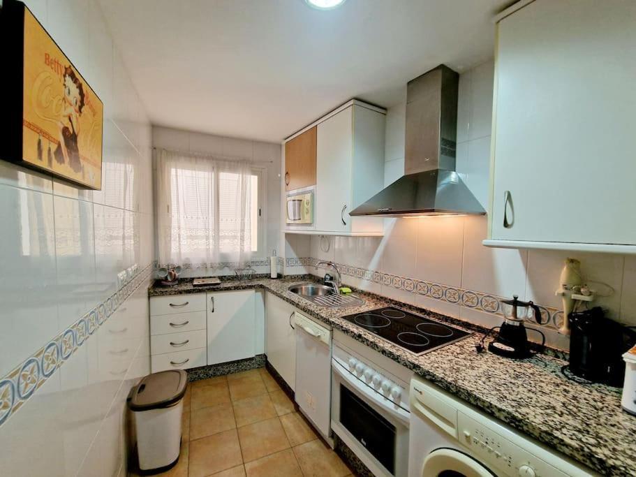 Alcantara Tower 2 Bedrooms Fuengirola Bagian luar foto