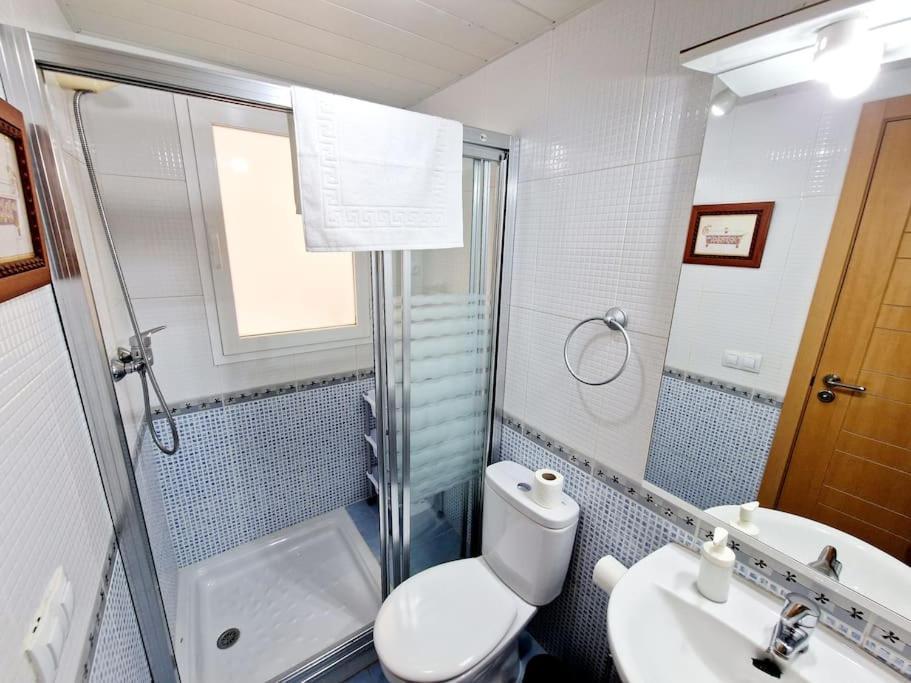 Alcantara Tower 2 Bedrooms Fuengirola Bagian luar foto